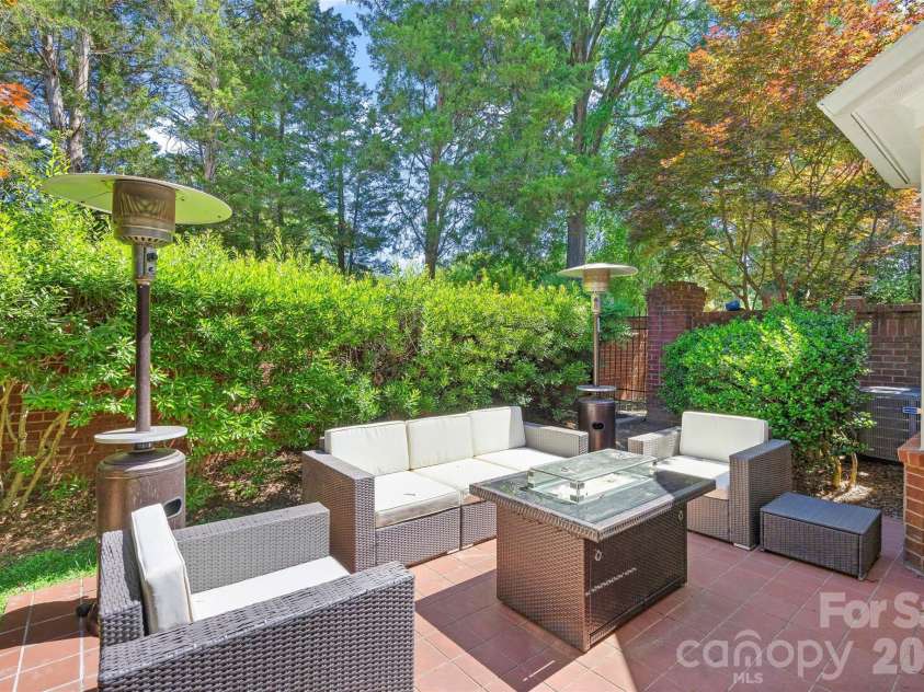 3112 Ethereal Lane, Charlotte, NC 28226.  MLS# CAR4381355, YatesRealty ID 28498. 
