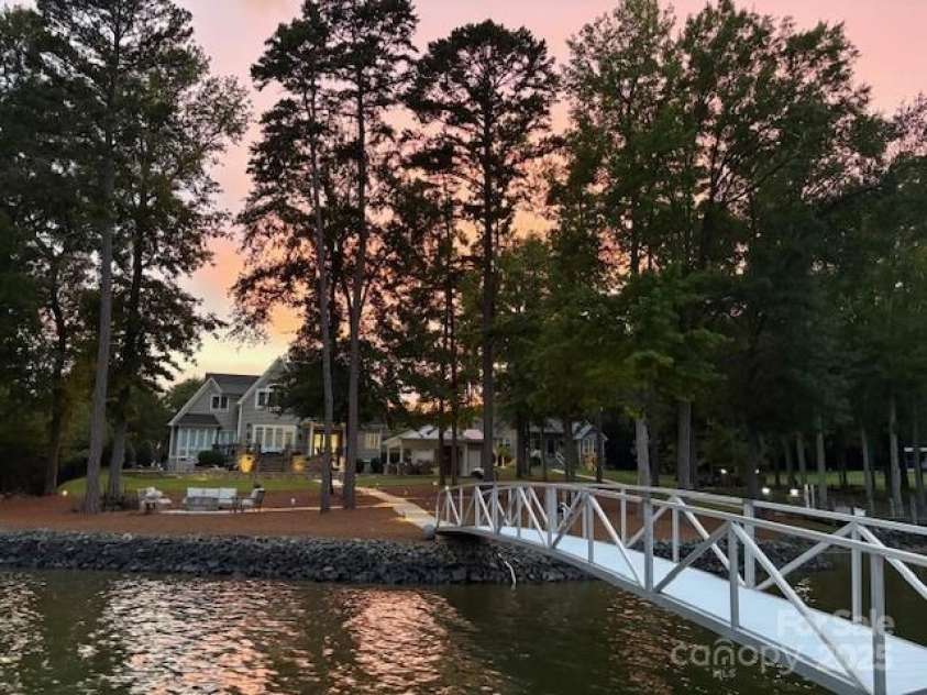 6216 North Road, York, SC 29745.  MLS# CAR4270896, YatesRealty ID 28499. 