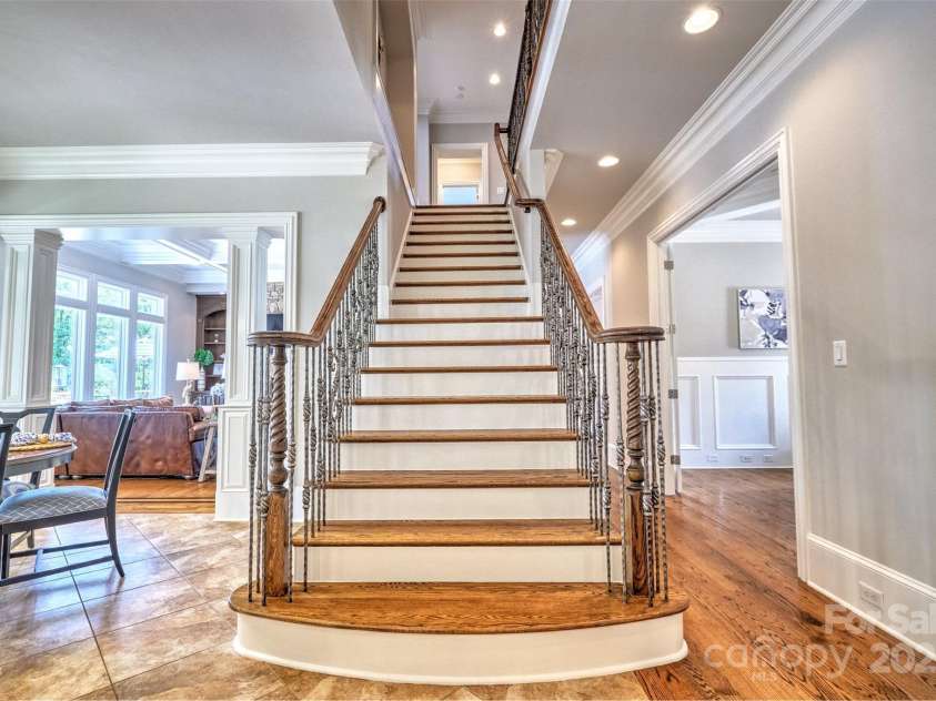 6216 North Road, York, SC 29745.  MLS# CAR4270896, YatesRealty ID 28499. Grand stairway to upstairs living