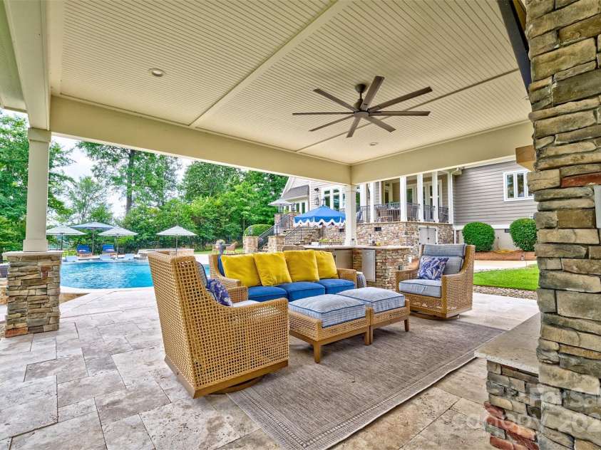 6216 North Road, York, SC 29745.  MLS# CAR4270896, YatesRealty ID 28499. Take a break and relax