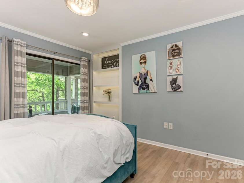 212 10th Street, Charlotte, NC 28202.  MLS# CAR4394129, YatesRealty ID 285. Second bedroom built-ins and porch access