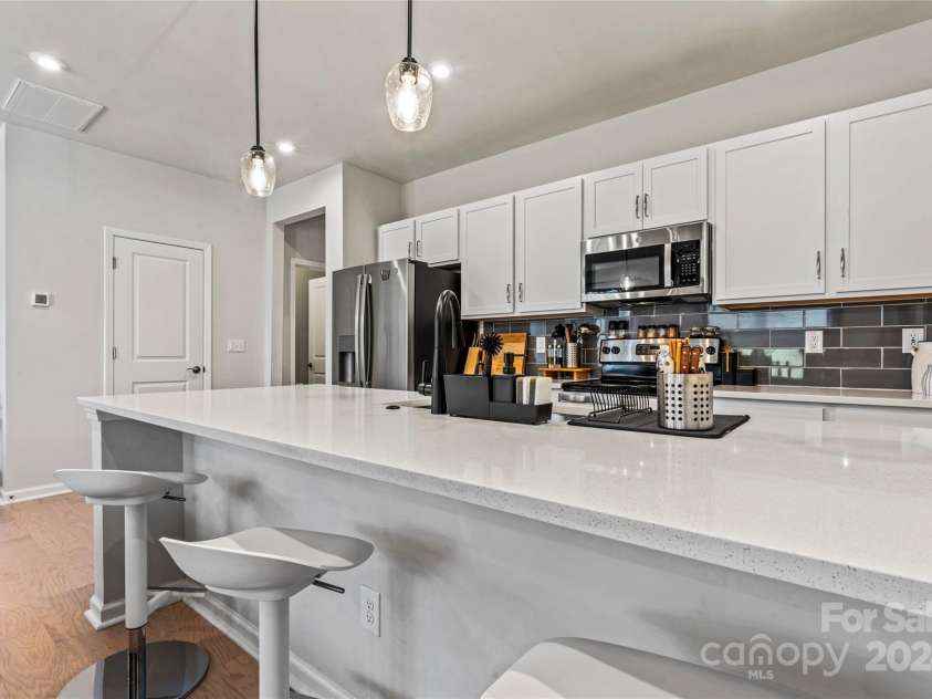 9232 Widden Way, Charlotte, NC 28269.  MLS# CAR4202639, YatesRealty ID 285. 