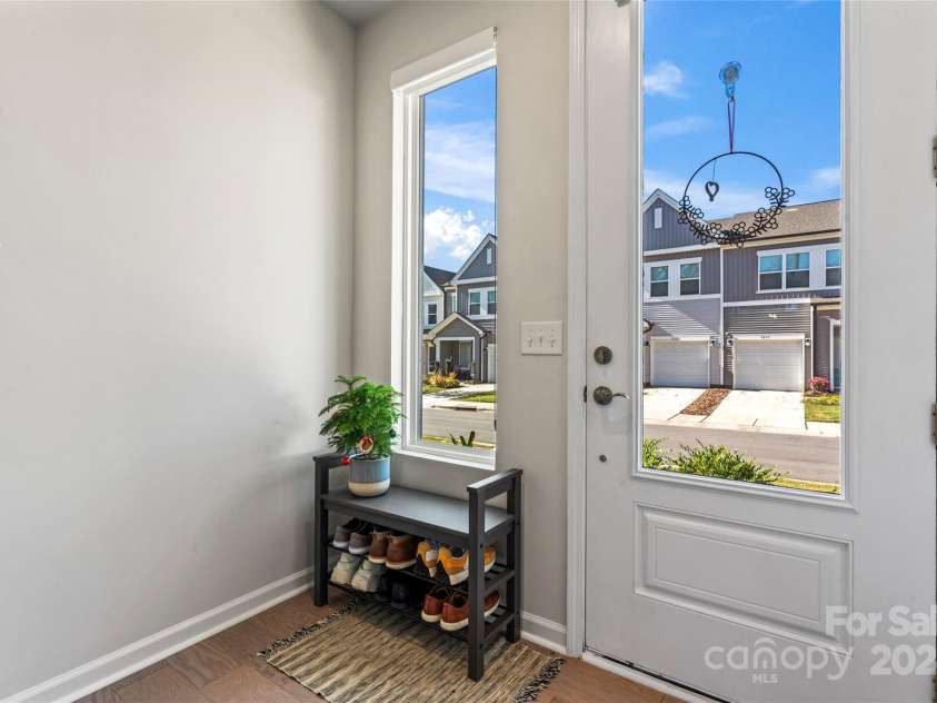 9232 Widden Way, Charlotte, NC 28269.  MLS# CAR4202639, YatesRealty ID 285. Entry Hall