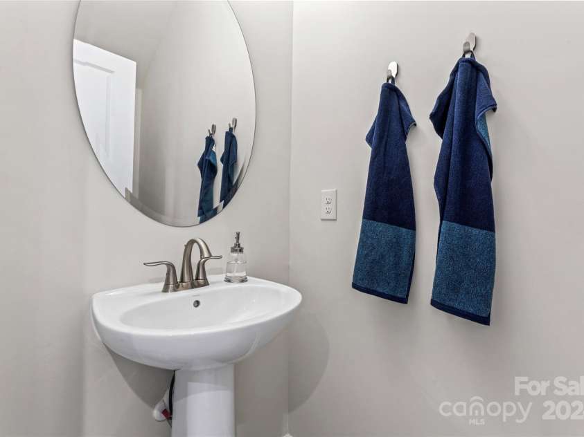 9232 Widden Way, Charlotte, NC 28269.  MLS# CAR4202639, YatesRealty ID 285. Half Bath- Downstairs