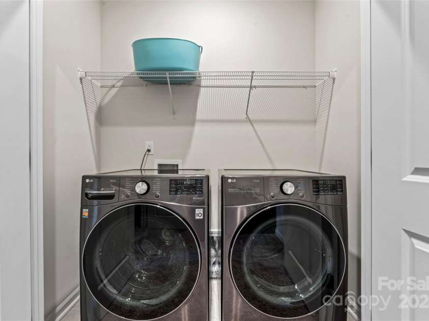 9232 Widden Way, Charlotte, NC 28269.  MLS# CAR4202639, YatesRealty ID 285. Laundry Closet - Washer and Dryer to Remain