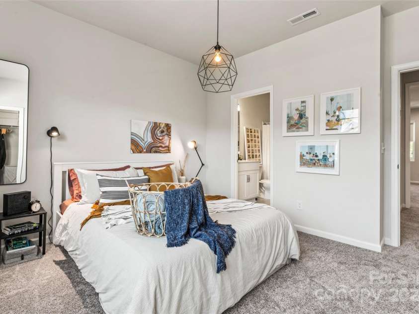 9232 Widden Way, Charlotte, NC 28269.  MLS# CAR4202639, YatesRealty ID 285. Secondary Bedroom