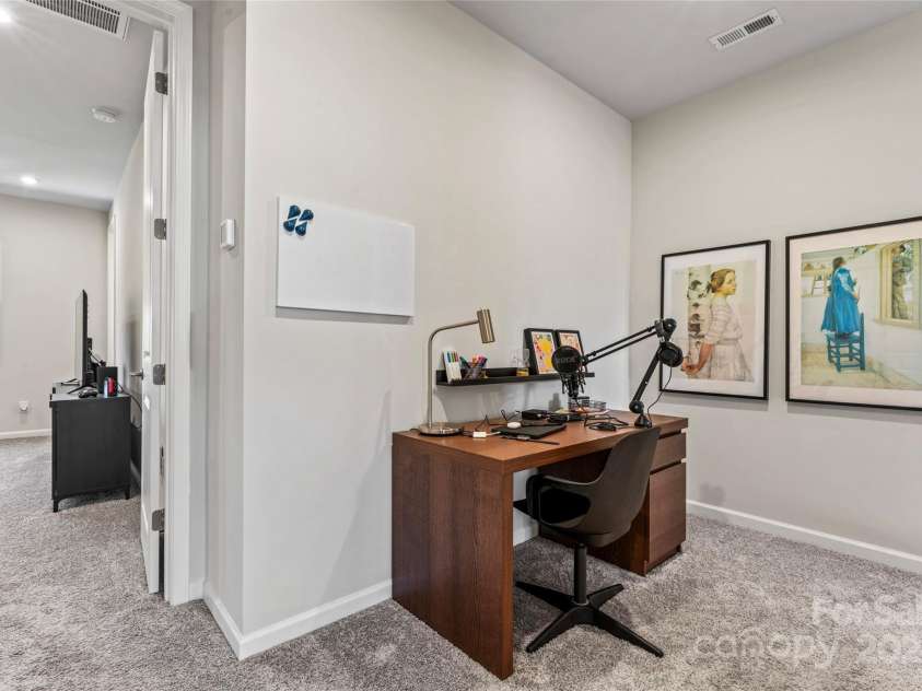 9232 Widden Way, Charlotte, NC 28269.  MLS# CAR4202639, YatesRealty ID 285. Upstairs Landing - Office Space