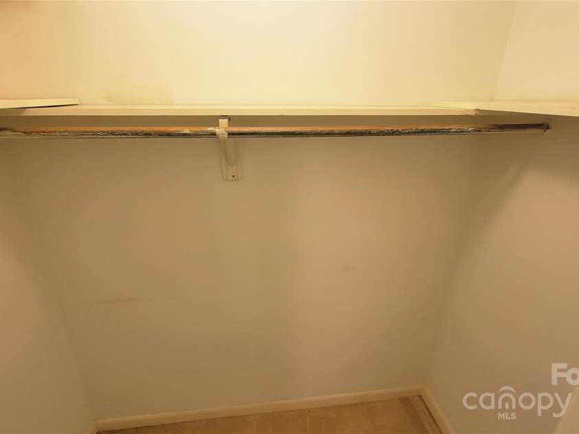 1323 Queens Road, Charlotte, NC 28207.  MLS# CAR4303890, YatesRealty ID 2850. 