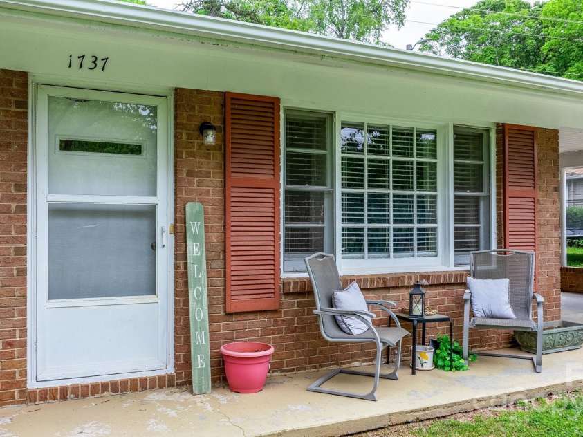 1741/1737 Starcross Road, Lenoir, NC 28645.  MLS# CAR4238412, YatesRealty ID 2850. 