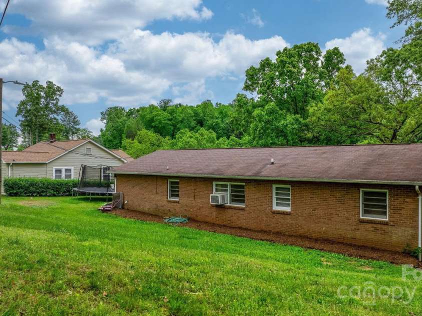 1741/1737 Starcross Road, Lenoir, NC 28645.  MLS# CAR4238412, YatesRealty ID 2850. 