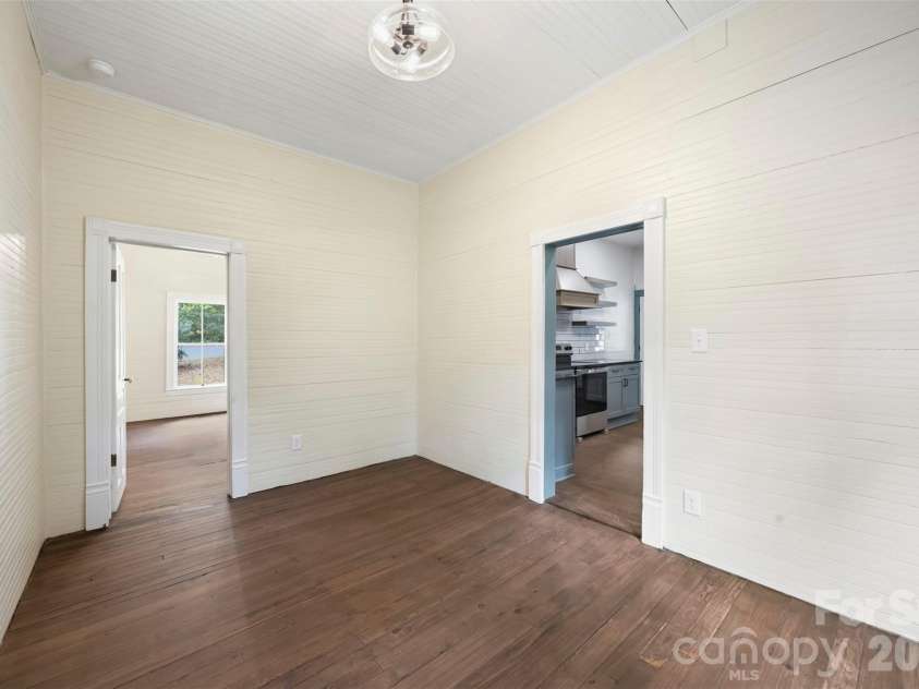 201 Maple Street, Shelby, NC 28150.  MLS# CAR4384170, YatesRealty ID 28500. Dining Room