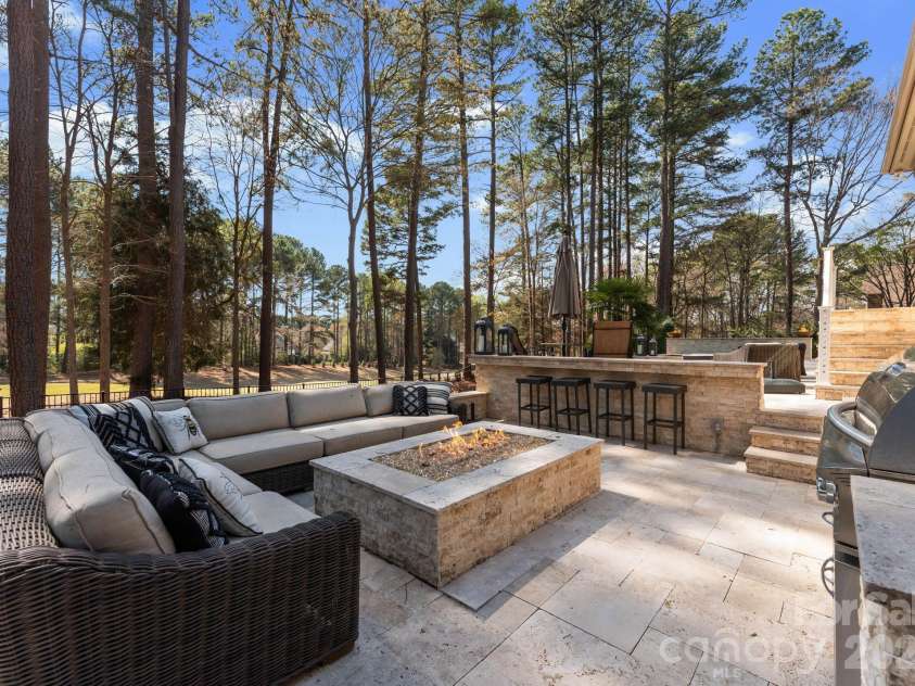 129 Marstons Mill Drive, Mooresville, NC 28117.  MLS# CAR4387491, YatesRealty ID 28501. 