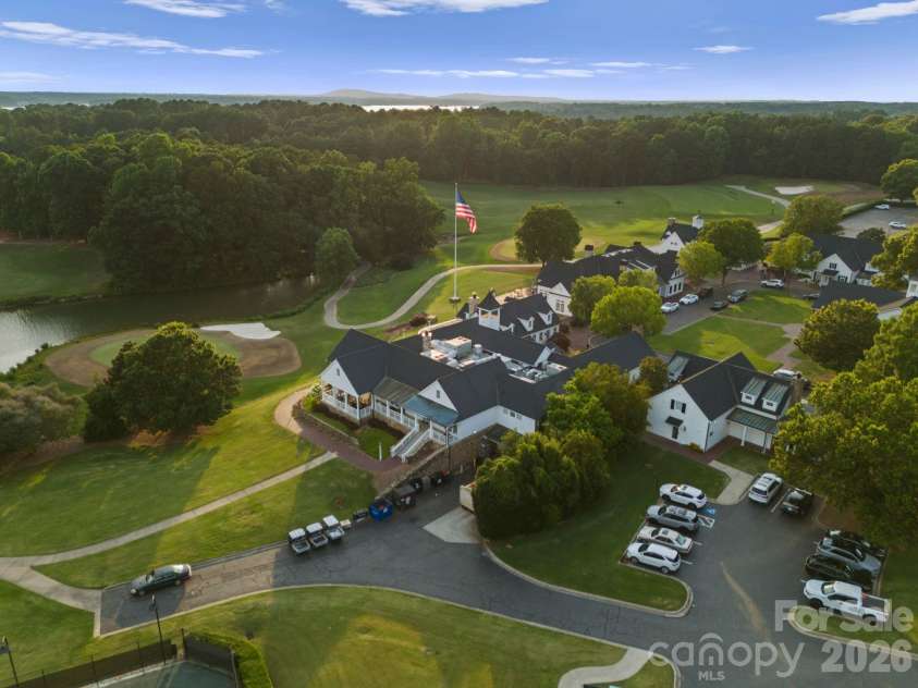 129 Marstons Mill Drive, Mooresville, NC 28117.  MLS# CAR4387491, YatesRealty ID 28501. 