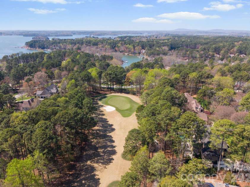 129 Marstons Mill Drive, Mooresville, NC 28117.  MLS# CAR4387491, YatesRealty ID 28501. 