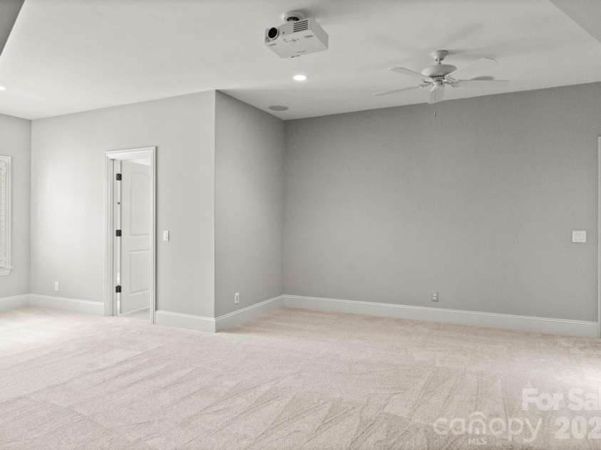 129 Marstons Mill Drive, Mooresville, NC 28117.  MLS# CAR4387491, YatesRealty ID 28501. 