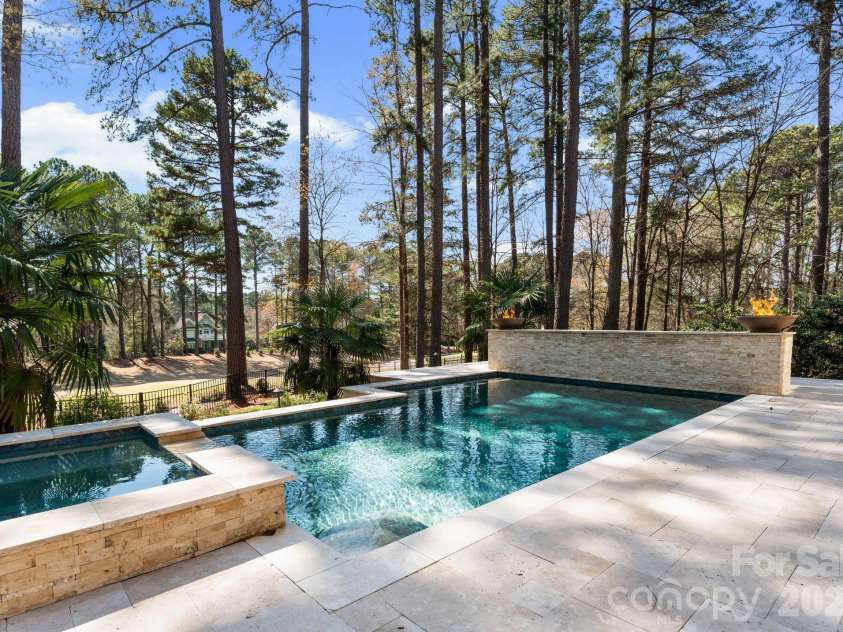 129 Marstons Mill Drive, Mooresville, NC 28117.  MLS# CAR4387491, YatesRealty ID 28501. 