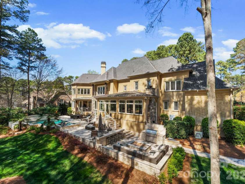 129 Marstons Mill Drive, Mooresville, NC 28117.  MLS# CAR4387491, YatesRealty ID 28501. 