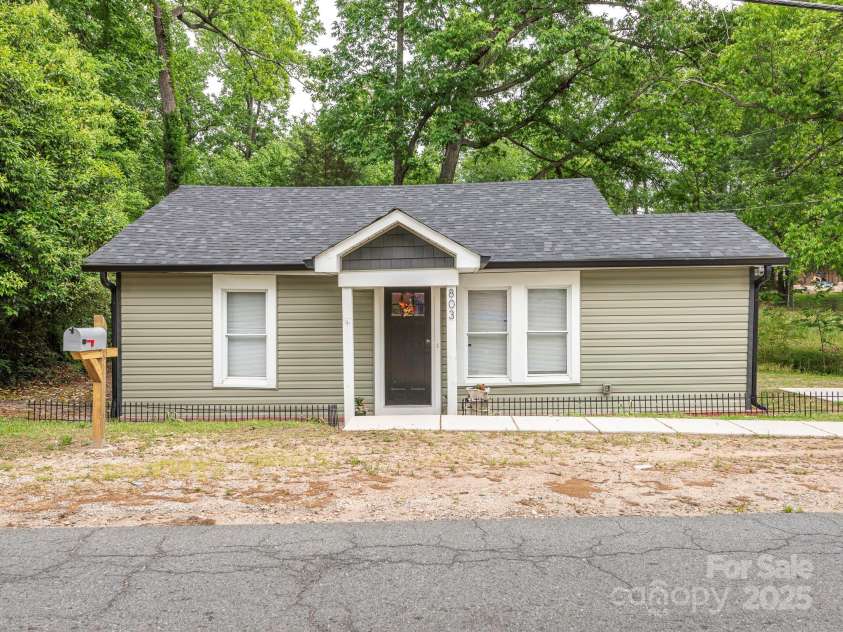 803 13th Street, Kannapolis, NC 28083.  MLS# CAR4244257, YatesRealty ID 28501. Front Exterior