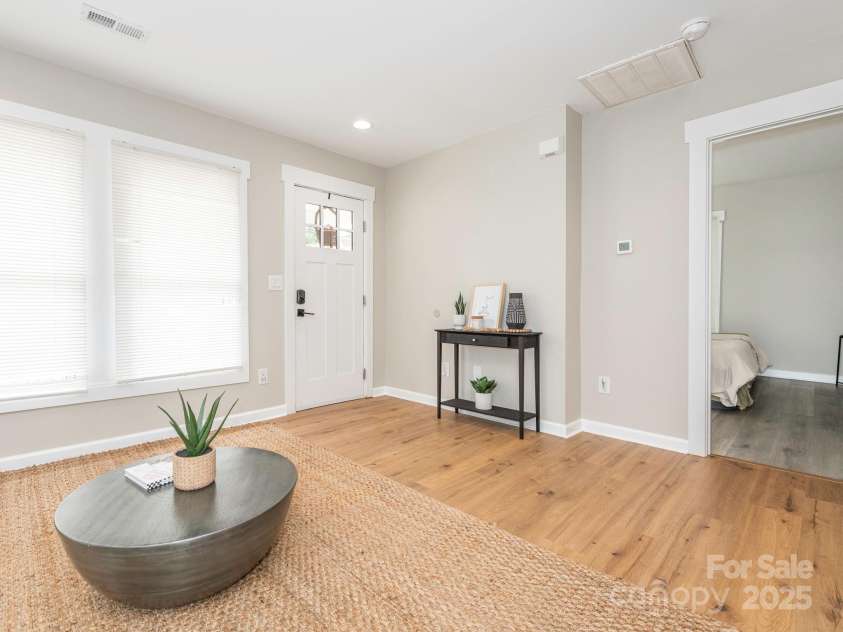 803 13th Street, Kannapolis, NC 28083.  MLS# CAR4244257, YatesRealty ID 28501. Living Room