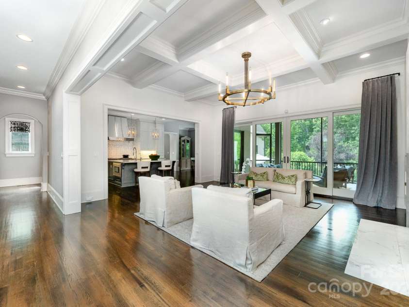 15603 June Washam Road, Davidson, NC 28036.  MLS# CAR4273381, YatesRealty ID 28502. Great Room with Gas log Fireplace