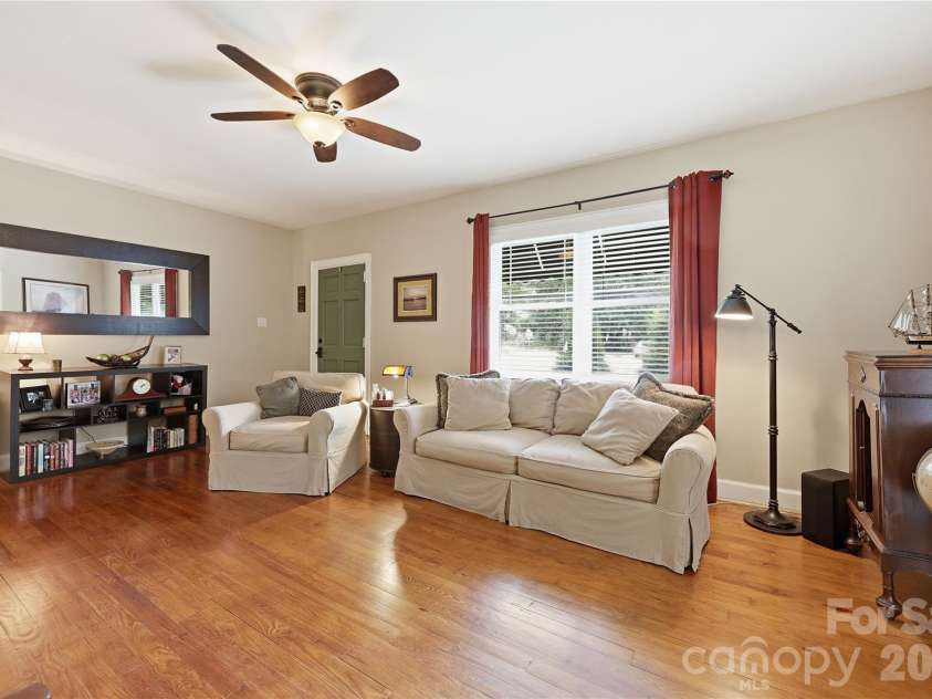 106 Maple Street, Fort Mill, SC 29715.  MLS# CAR4388689, YatesRealty ID 28504. 