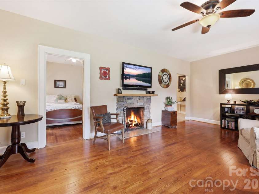 106 Maple Street, Fort Mill, SC 29715.  MLS# CAR4388689, YatesRealty ID 28504. 
