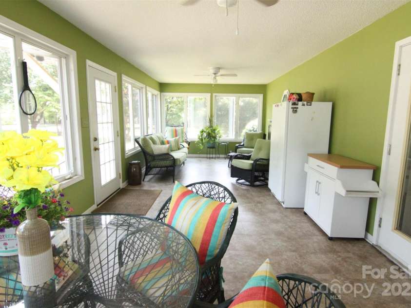 3616 Raven Hill Drive, Gastonia, NC 28056.  MLS# CAR4279742, YatesRealty ID 28504. 