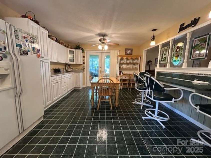 3616 Raven Hill Drive, Gastonia, NC 28056.  MLS# CAR4279742, YatesRealty ID 28504. 