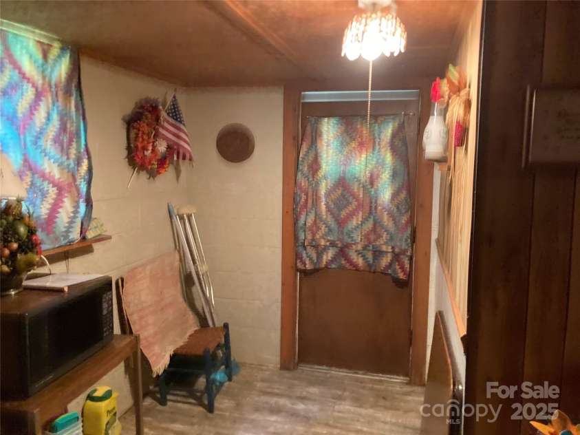 663 Bishs Way, Lincolnton, NC 28092.  MLS# CAR4280778, YatesRealty ID 28506. 