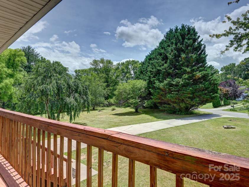 14 Spring Lake Drive, Fletcher, NC 28732.  MLS# CAR4270829, YatesRealty ID 28509. View of Amazing Front Yard