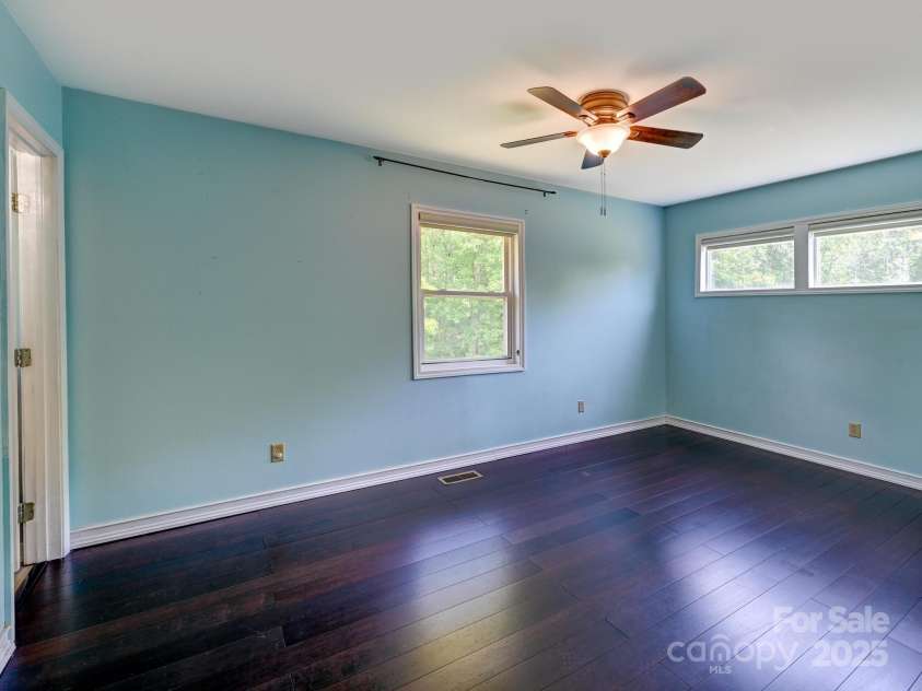 14 Spring Lake Drive, Fletcher, NC 28732.  MLS# CAR4325037, YatesRealty ID 28509. Primary BR