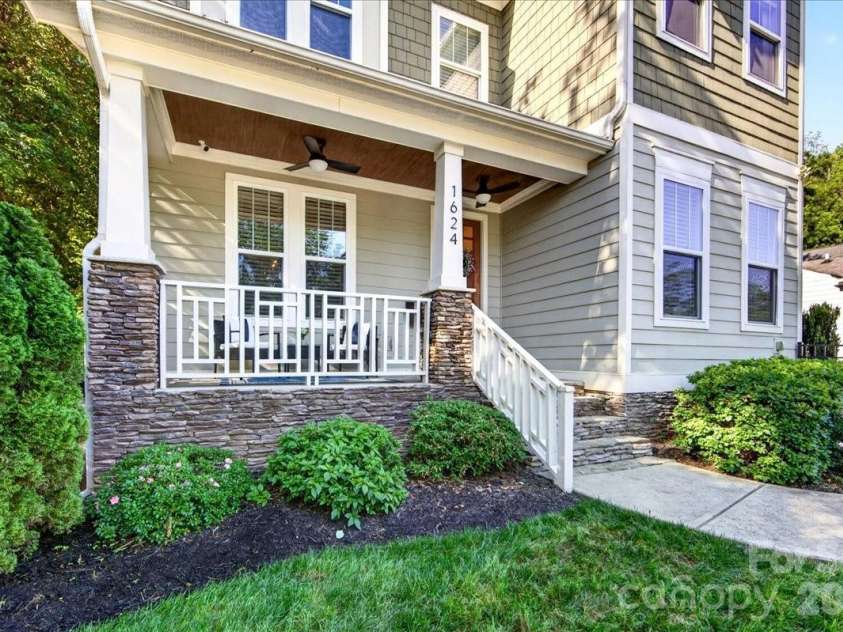 1624 Brook Road, Charlotte, NC 28205.  MLS# CAR4377757, YatesRealty ID 28509. 