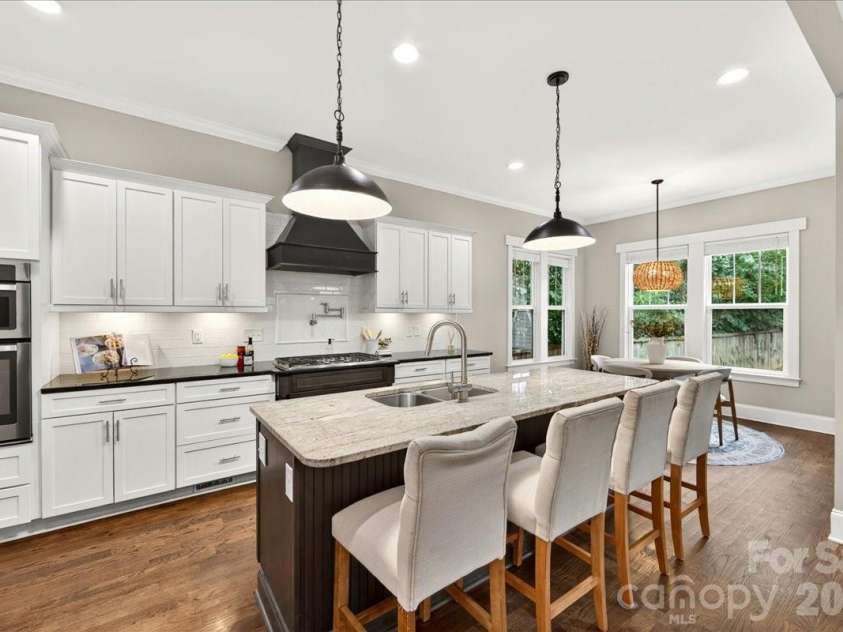 1624 Brook Road, Charlotte, NC 28205.  MLS# CAR4377757, YatesRealty ID 28509. 