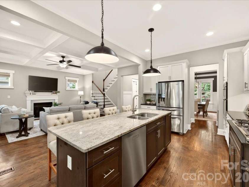 1624 Brook Road, Charlotte, NC 28205.  MLS# CAR4377757, YatesRealty ID 28509. 