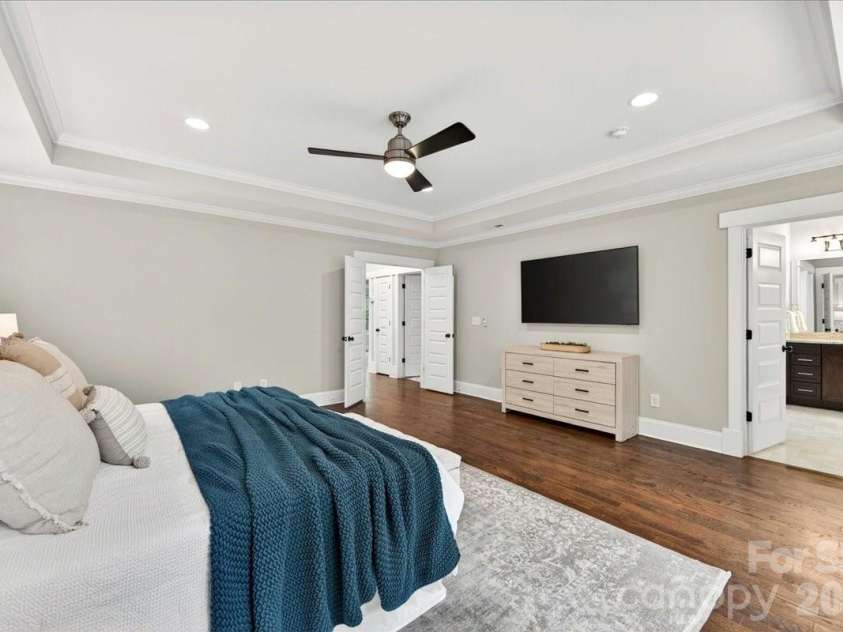 1624 Brook Road, Charlotte, NC 28205.  MLS# CAR4377757, YatesRealty ID 28509. 