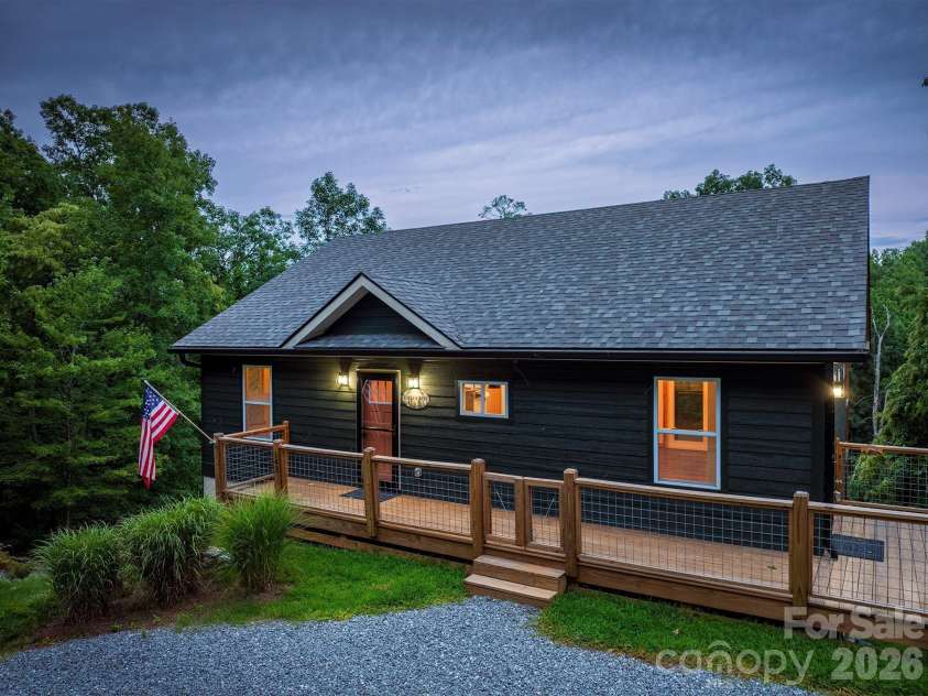 143 Eagles Avenue, Lake Lure, NC 28746.  MLS# CAR4381397, YatesRealty ID 28511. 