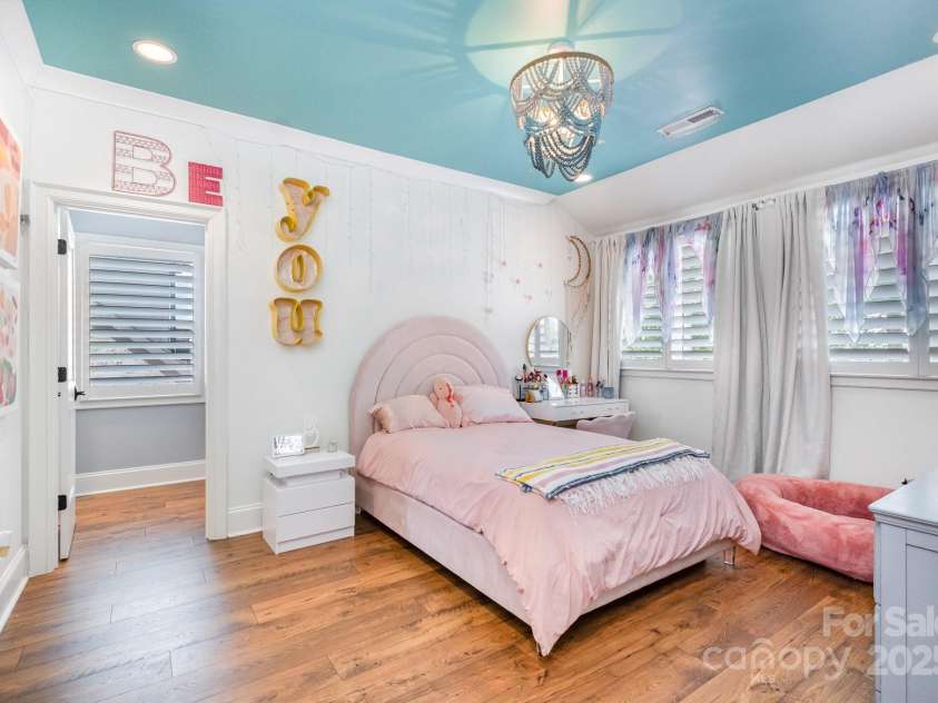 708 Amalfi Drive, Davidson, NC 28036.  MLS# CAR4281253, YatesRealty ID 28511. Guest Room 2