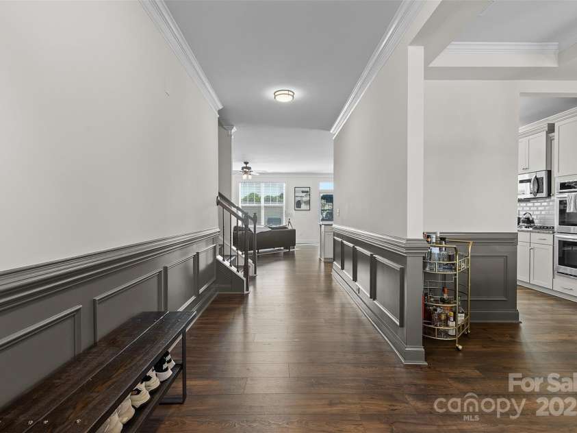 140 Carolina Ash Lane, Mooresville, NC 28117.  MLS# CAR4255663, YatesRealty ID 28514. Entryway
