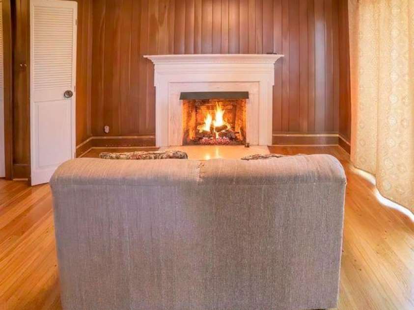108 Beall Street, Lenoir, NC 28645.  MLS# CAR4385837, YatesRealty ID 28516. 