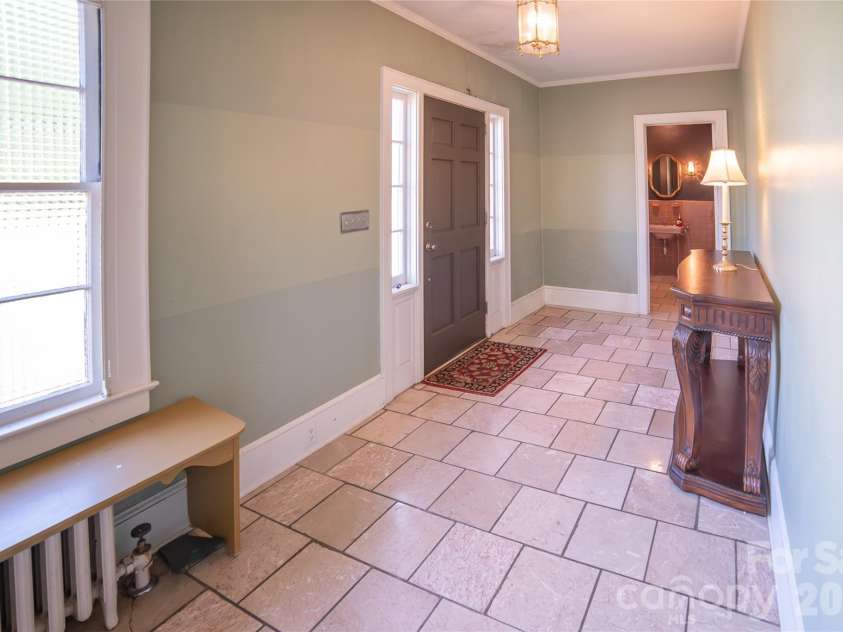 108 Beall Street, Lenoir, NC 28645.  MLS# CAR4385837, YatesRealty ID 28516. 