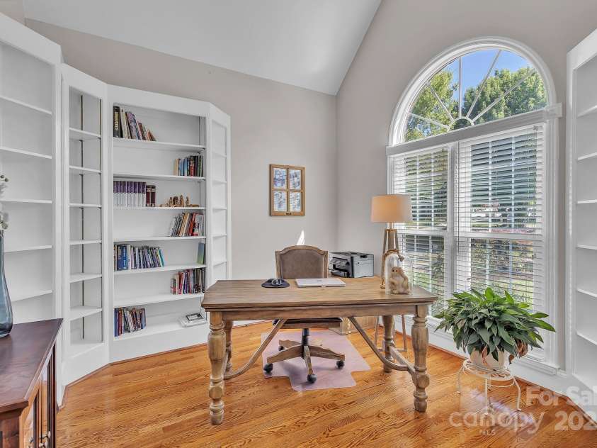 818 Kings Crossing Drive, Concord, NC 28027.  MLS# CAR4280822, YatesRealty ID 28516. 