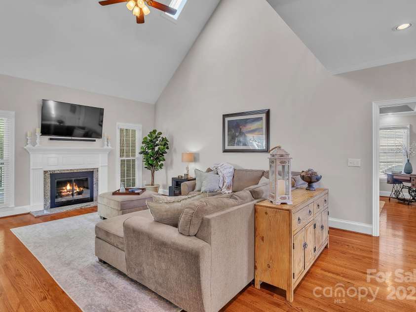 818 Kings Crossing Drive, Concord, NC 28027.  MLS# CAR4280822, YatesRealty ID 28516. 