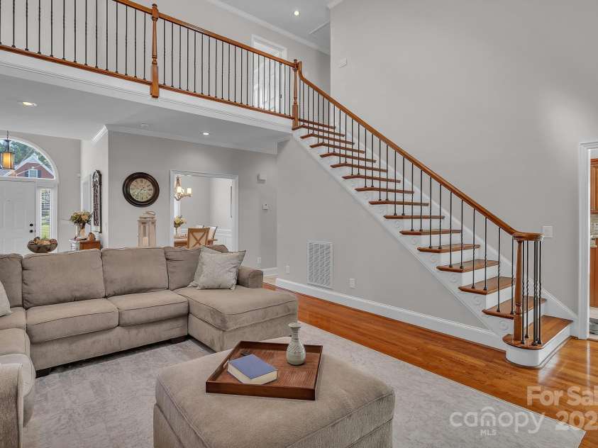 818 Kings Crossing Drive, Concord, NC 28027.  MLS# CAR4280822, YatesRealty ID 28516. 