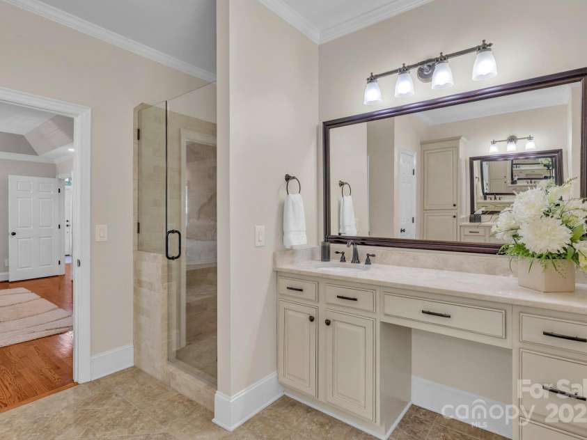 818 Kings Crossing Drive, Concord, NC 28027.  MLS# CAR4280822, YatesRealty ID 28516. 