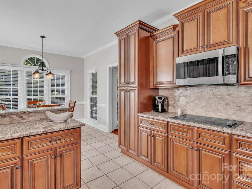 818 Kings Crossing Drive, Concord, NC 28027.  MLS# CAR4280822, YatesRealty ID 28516. 