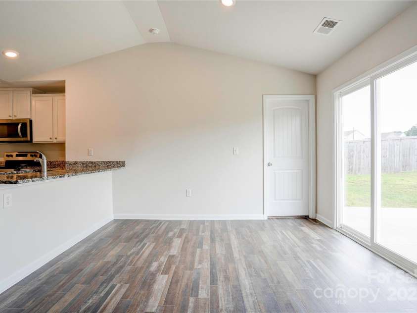 180 Rosedale Street, Kings Mountain, NC 28086.  MLS# CAR4283146, YatesRealty ID 28517. Dining Room