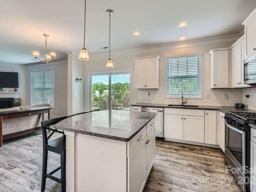 128 Championship Drive, Mooresville, NC 28115.  MLS# CAR4253637, YatesRealty ID 28518. 