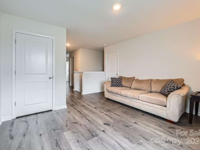 128 Championship Drive, Mooresville, NC 28115.  MLS# CAR4253637, YatesRealty ID 28518. 