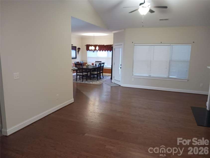 5039 Abbington Way, Belmont, NC 28012.  MLS# CAR4382097, YatesRealty ID 28518. FR.FOYER THRU GREAT ROOOM TOWARDS DINING