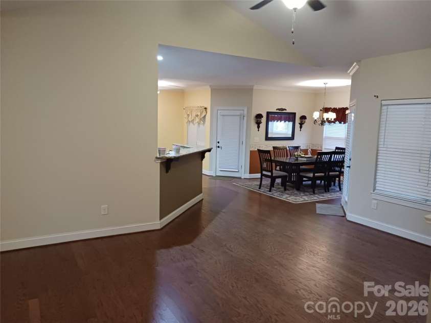 5039 Abbington Way, Belmont, NC 28012.  MLS# CAR4382097, YatesRealty ID 28518. GREAT ROOM TO DINING/KITCHEN